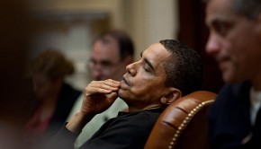 640px-Obama_thinking