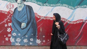 iran-mural